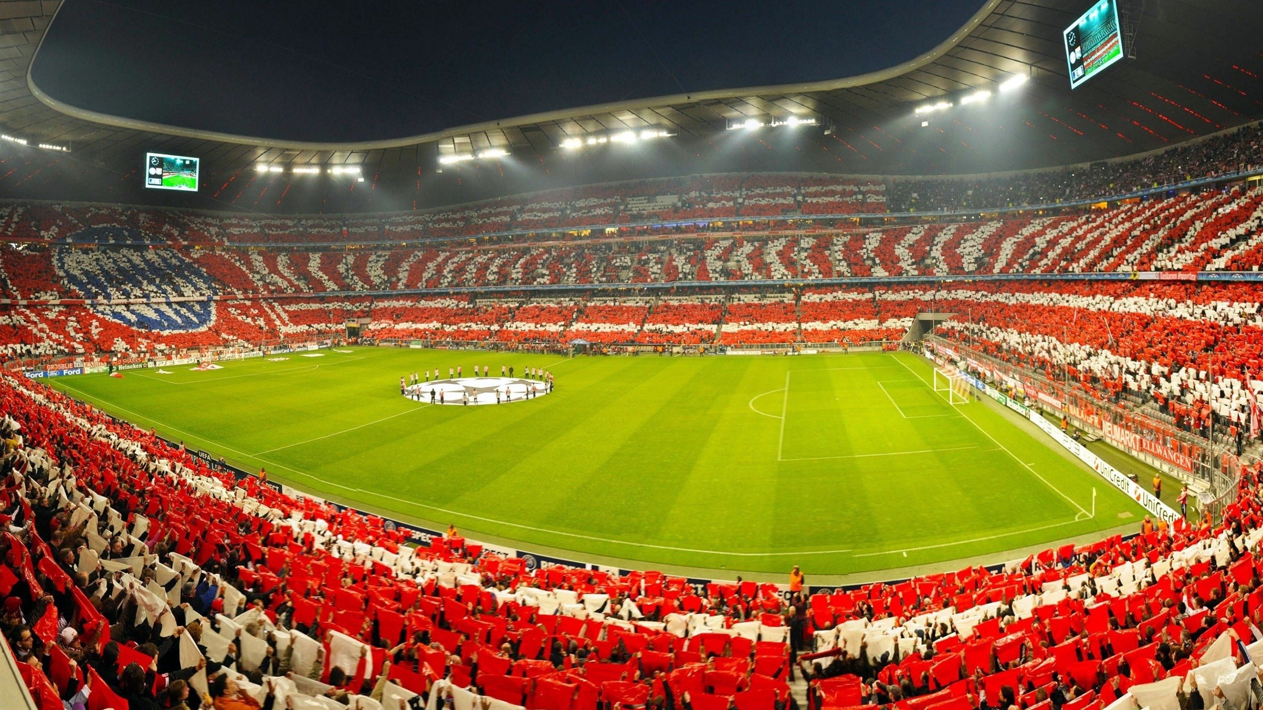 星空体育娱乐-世界杯战火纷飞：最燃比赛场景回顾，世界杯战歌